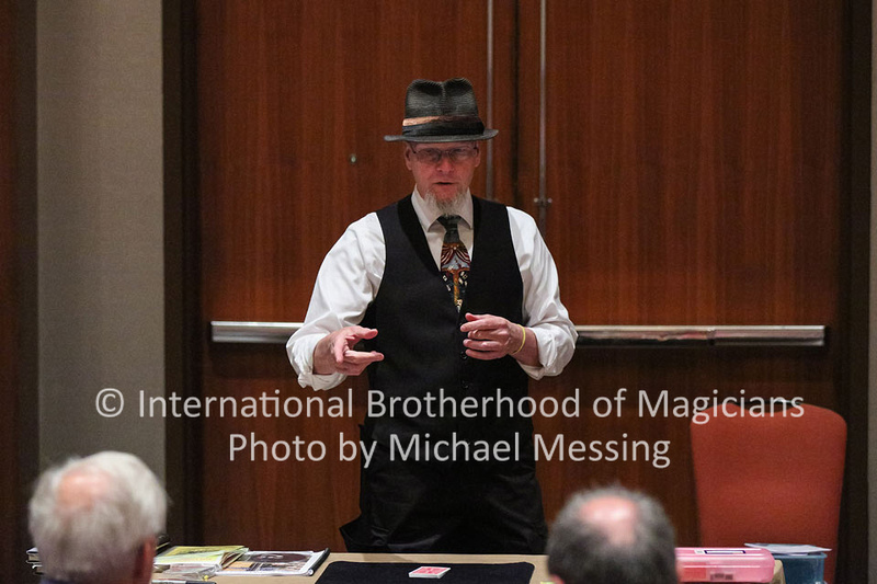 International Brotherhood Of Magicians | The Linking Ring Comes Alive